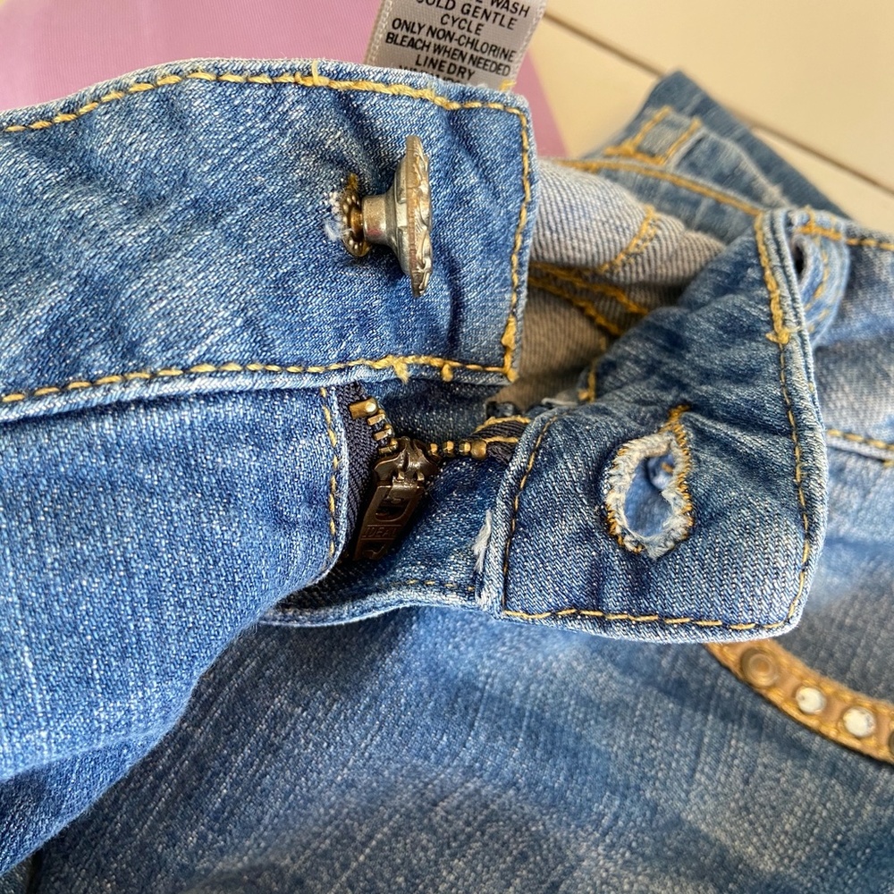 Cache Jeans - Picture 7 of 7